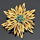 Smaragd broche af 14 kt. guld
