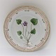 Royal Copenhagen, Flora Danica. Middags tallerken. Design #3549. Diameter 25 cm. (1 sortering). Viola uliginosa Bess