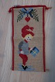 Gammel klokkestreng med broderi, julebroderiHåndbroderet med korssting43cm x 22cmFlot stand