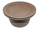 Ildpot
Small lidded round bowl 13.5 cm.