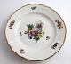 Royal Copenhagen. Saxon flower. Lunch plate. Model # 1623. Diameter 22 cm. 
Produced before 1923.