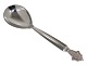 Georg Jensen Dronning
Lille serveringsske 15,4 cm.