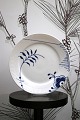 Royal Copenhagen MEGA Mussel herring plate Dia.: 19cm.
RC#620...