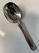 Compote spoon in double fluted sterling silver by Georg Jensen.
Length 14.5 cm.