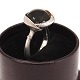 Ole Lynggaard Lotus ring i 18kt hvidguld prydet med 13 ...