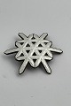 Danam Antik presents: Norsk Ottar Hval Sterling Silver Brooch with white enamel