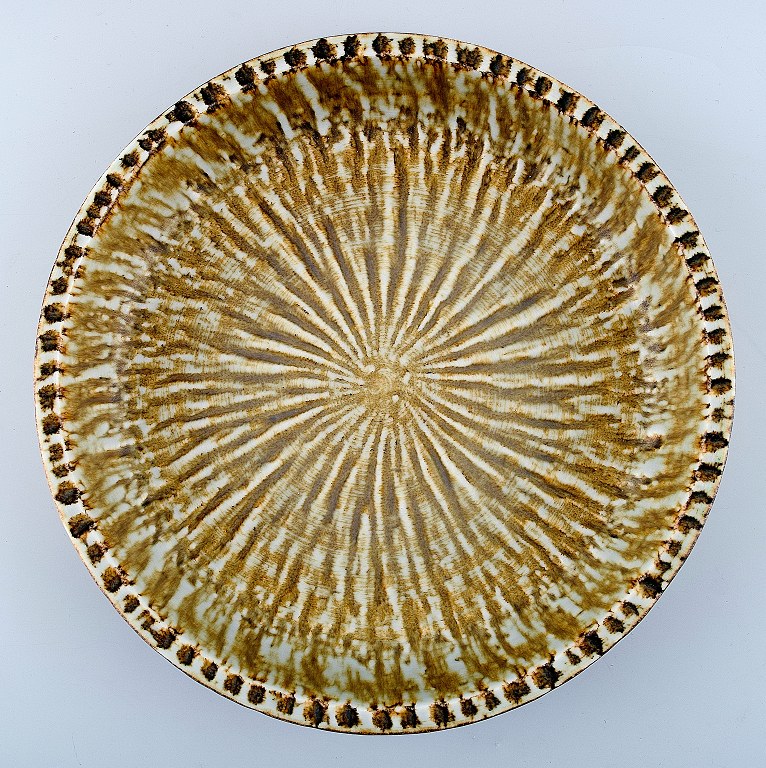 Rörstrand, Gunnar Nylund large ceramic bowl.