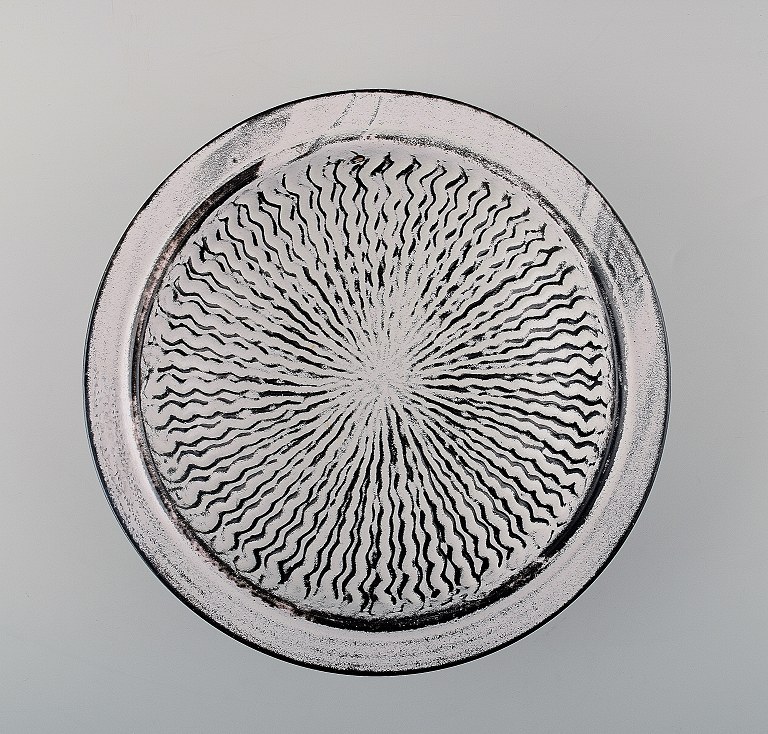Kähler, HAK, glazed dish 1930s.Designed by Svend Hammershoi.