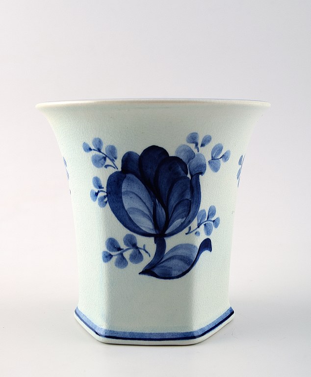 Royal Copenhagen / Aluminia Tranquebar vase.Decoration number 11/1239.
