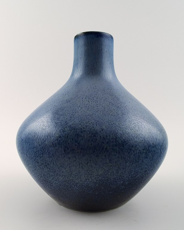 Carl-Harry Stalhane for Rorstrand, ceramic vase.