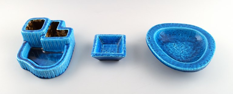 Rörstrand Gunnar Nylund 3 Chamotte vases and containers.