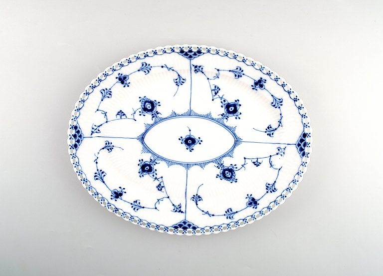 Royal Copenhagen Blue Fluted full Lace, Platter.Decoration number 1/1147.