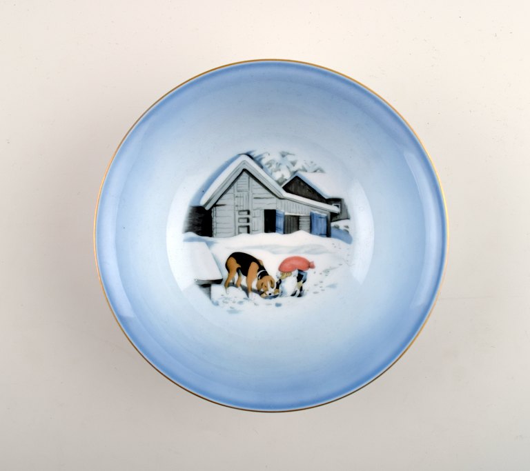 B & G (Bing & Grondahl) Christmas Service, Harald Wiberg. bowl.