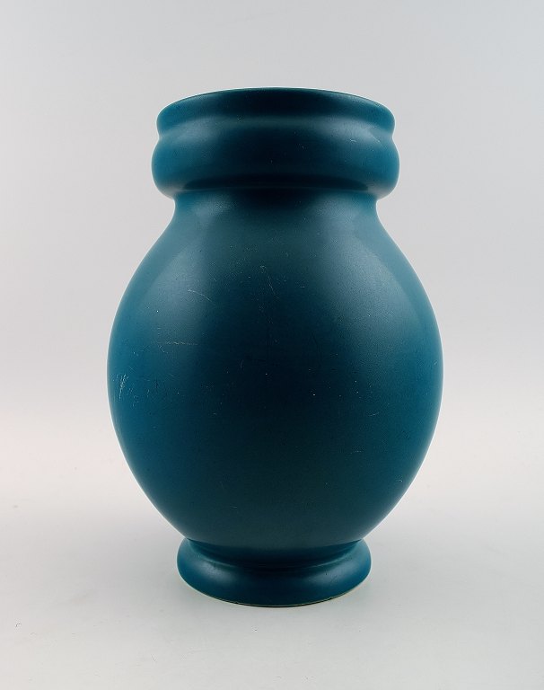 Sjælden Aluminia fajance vase, turkis glasur. Ca. 1940´erne.