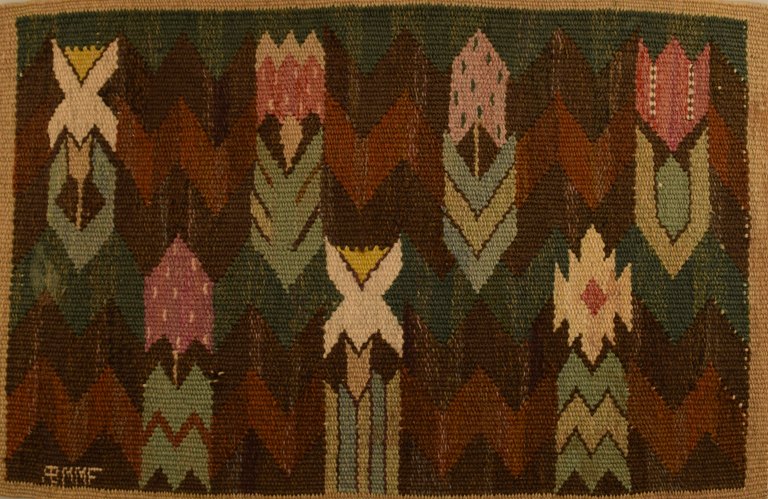 Märta Måås-Fjetterström, Sweden b. 1873, d. 1941Handwoven carpet, wool, "rölakan" technique. "Tappan"Signed monogram MMF.