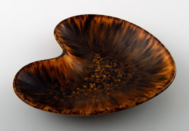 Rörstrand / Rørstrand Gunnar Nylund ceramic dish.