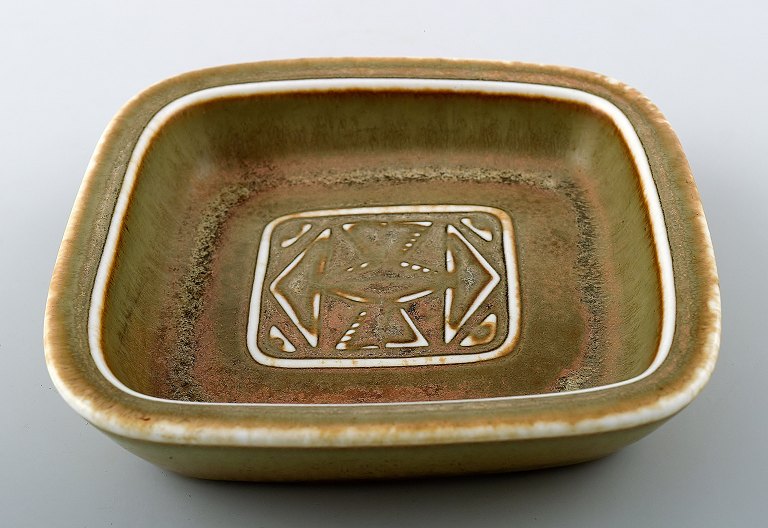 Rörstrand/Rørstrand Gunnar Nylund skålfad. 