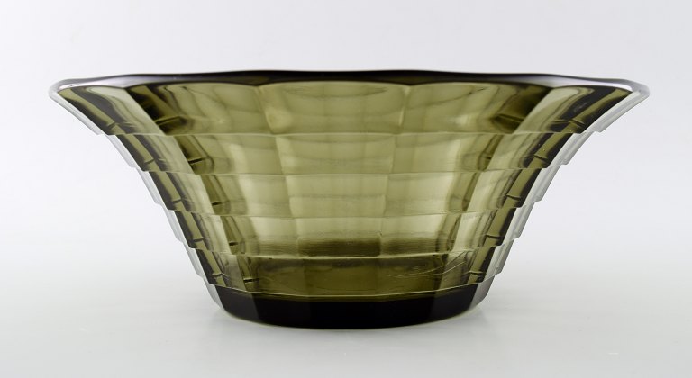 Art deco bowl. Edvard Hald for Orrefors/Sandvik.Topaz coloured bowl with rigdes.