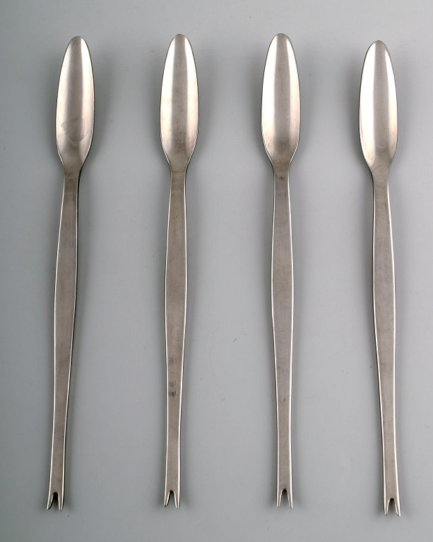 4 Gense, Sweden, lobster / shellfish in modern design. Stainless steel.