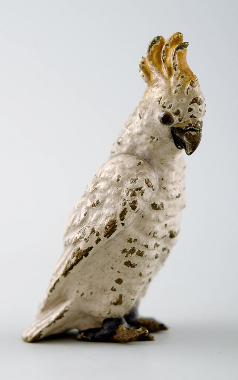 Wienerbronze, stående kakadue, bronzefigur af høj kvalitet.Antageligt Franz Bergmann.