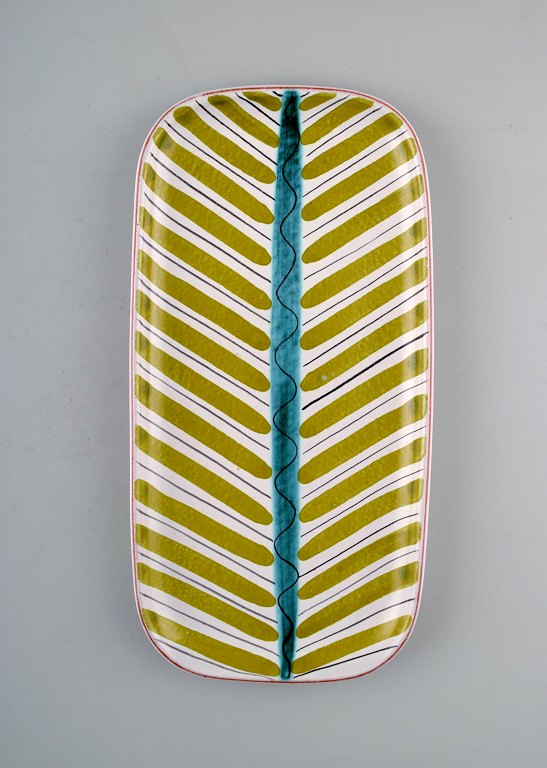 Large dish, Stig Lindberg, Gustavsberg studio. Faience. 1940s.