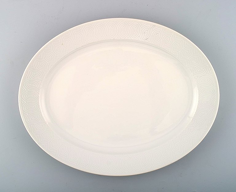 Kgl. P./Royal Copenhagen. Salto Spisestel Salto ovalt fad.