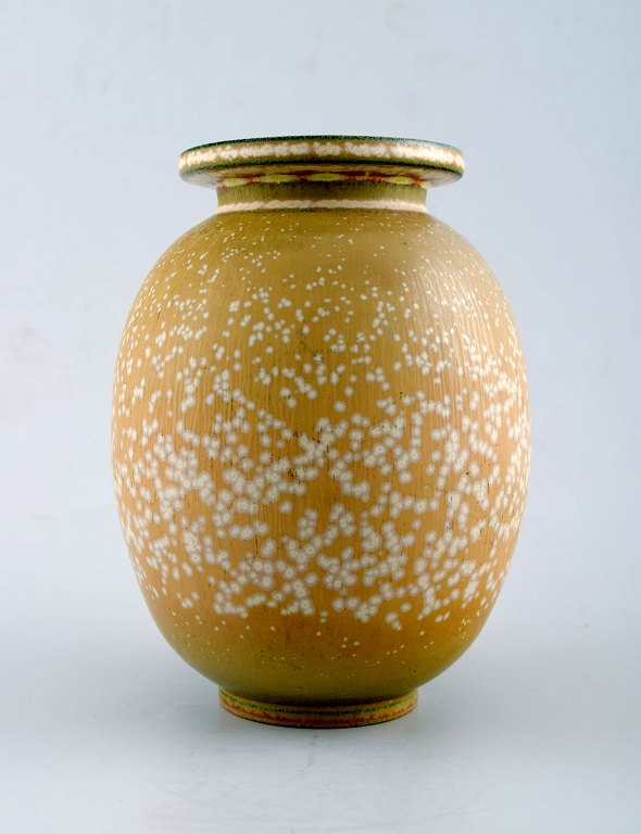 Rørstrand/Rörstrand stentøjsvase af Gunnar Nylund. 