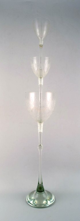 Bjørn Wiinblad for Rosenthal, meget stort og sjældent "Romanze" champagnetårn. 3 glas i et.