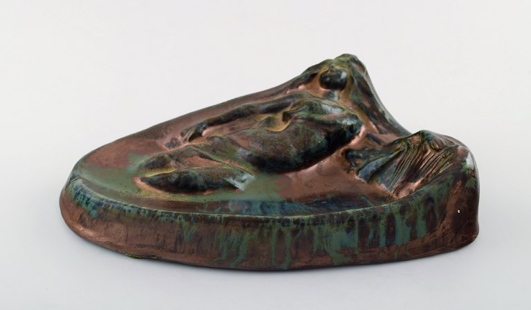 Jens Petersen (1890-1956) Fad "Ødda, 1933" i keramik.