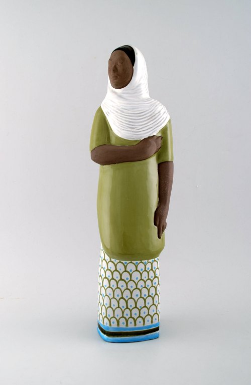 MARI SIMMULSON figure, ceramics, Upsala-Ekeby.Indonesian woman.