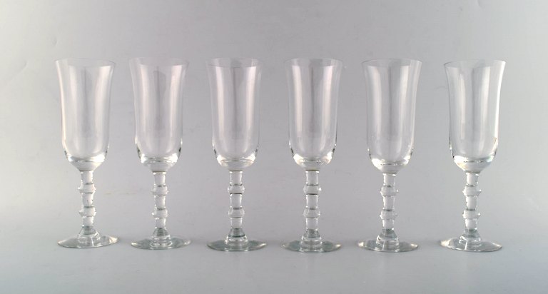 SIMON GATE FOR ORREFORS, A set of six champagne art glasses. Designer: Simon Gate.