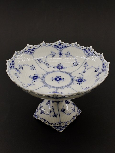 Royal Copenhagen blue fluted full lace  fruit / cake stand 1/1020