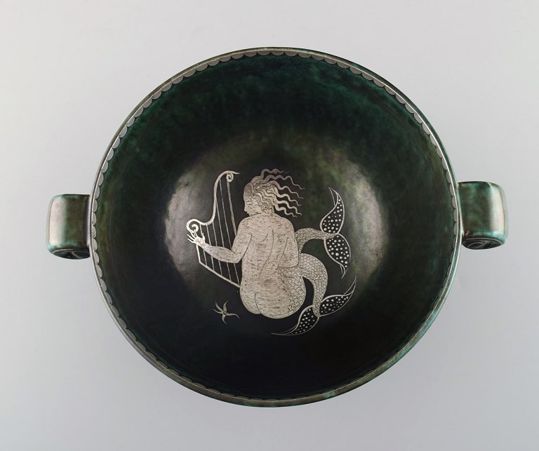 Large Wilhelm Kåge, Gustavsberg, Argenta Art Deco Bowl with handles and silver inlay.