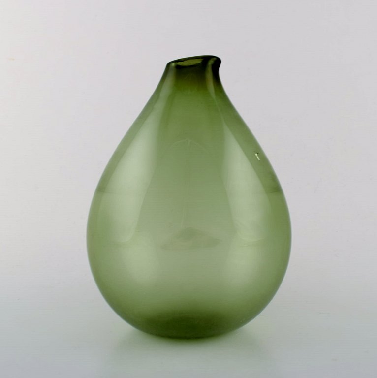 Blomkulla Svensk Glaskunst kande/vase af Kjell Blomberg for Gullaskruf 1963.