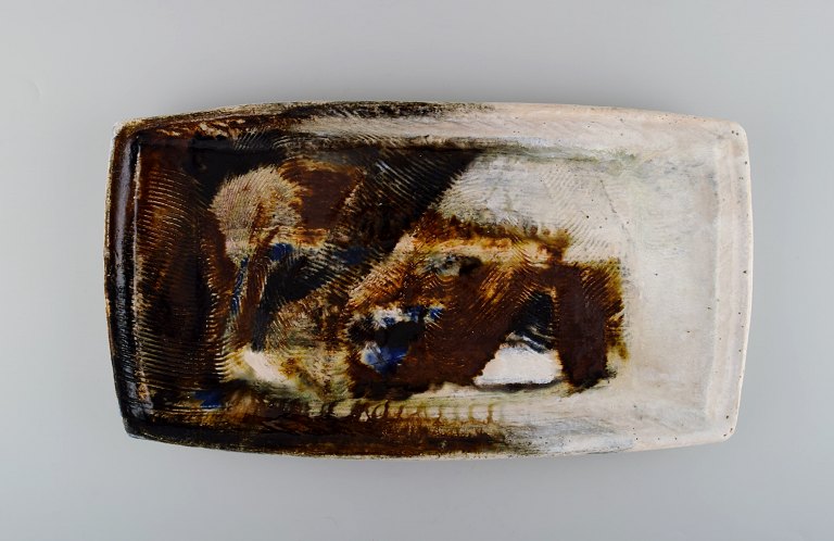 Jeppe Hagedorn-Olsen. Stor bakke i keramik, abstrakt motiv.