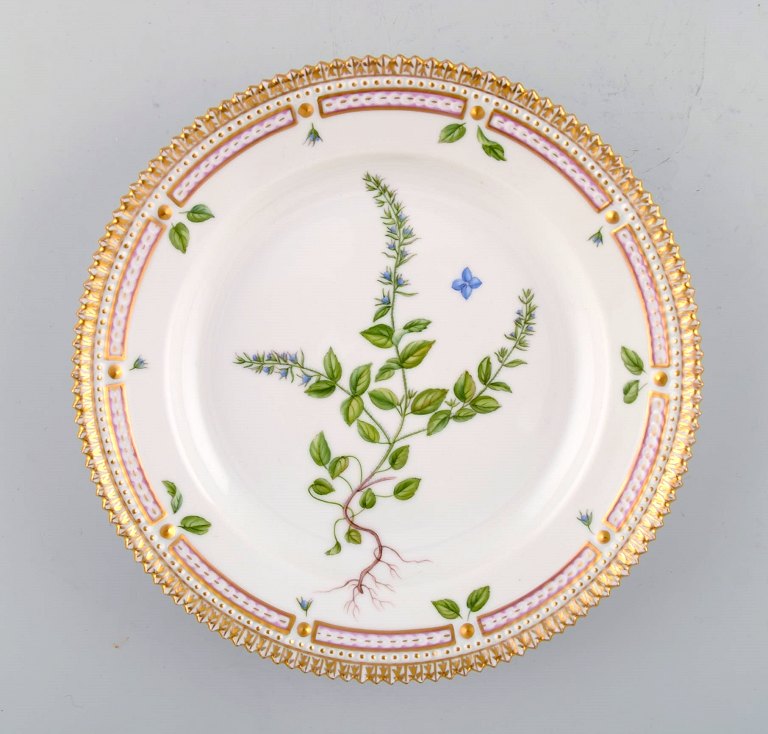Royal Copenhagen Flora Danica Salad plate # 20/3573.