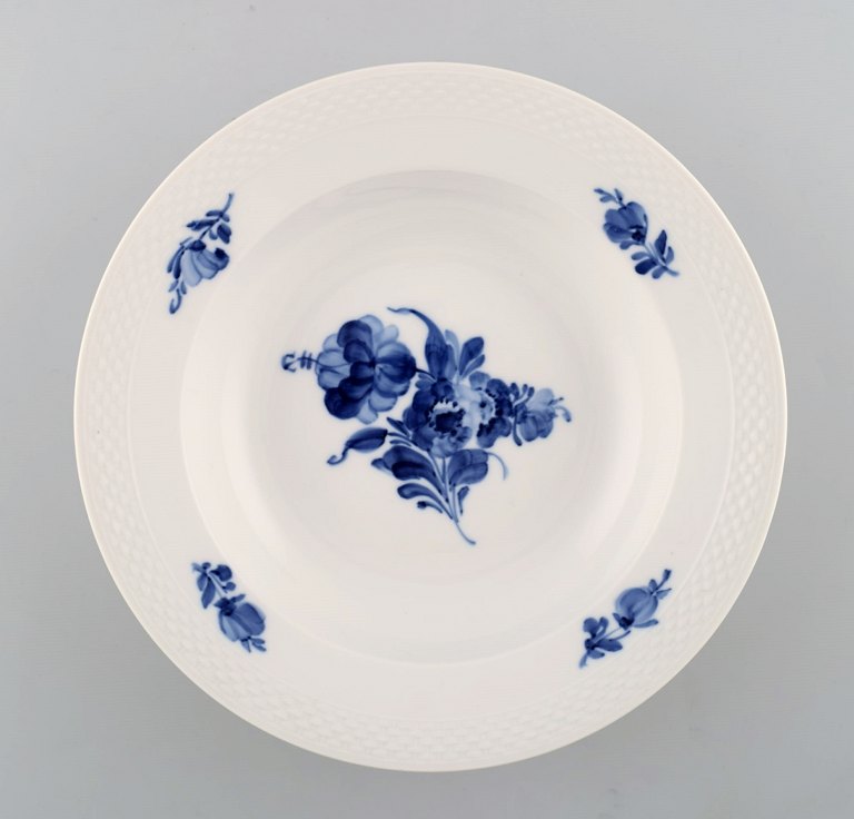 3 pcs. Royal Copenhagen / Royal Copenhagen Blue Flower braided, Large Soup Pasta Deep Plates.Decoration Number 10/8107.