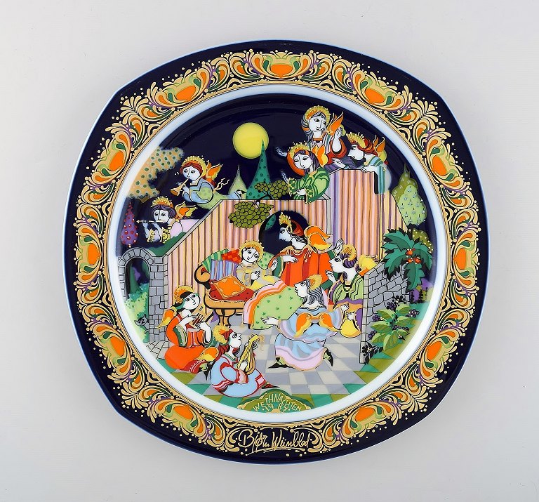 Bjørn Wiinblad for Rosenthal. Christmas plate in porcelain from 1987.