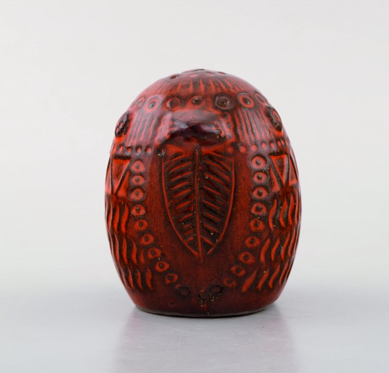 Rare MARI SIMMULSON for Upsala Ekeby, figure of bird, red glazed ceramic. Model number 0191.