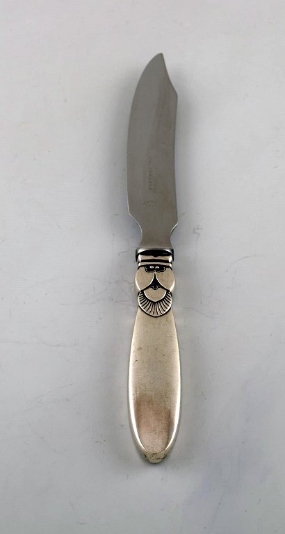 Tidlig Georg Jensen "Kaktus" kniv i sterlingsølv og rustfrit stål. Dateret 1915-30.