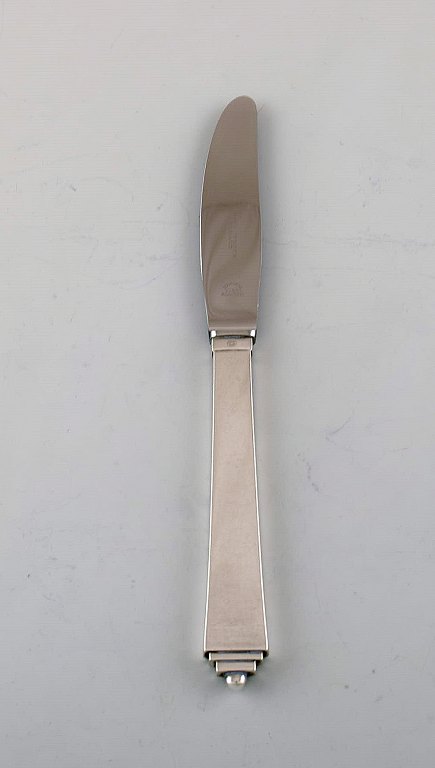 Georg Jensen "Pyramid" dinner knife in sterling silver and stainless steel. Two pieces in stock.