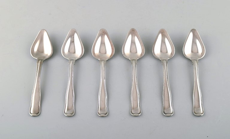 Georg Jensen Old Danish cutlery. Set of six grape fruit spoons in sterling silver.