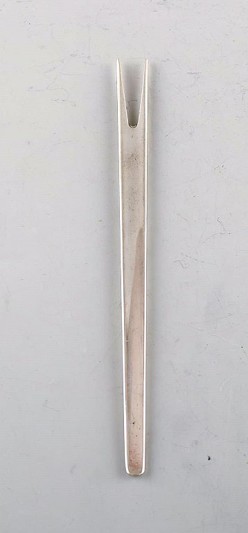 Magnus Stephensen for Georg Jensen. Modernist "Argo" snail fork in sterling 
silver.