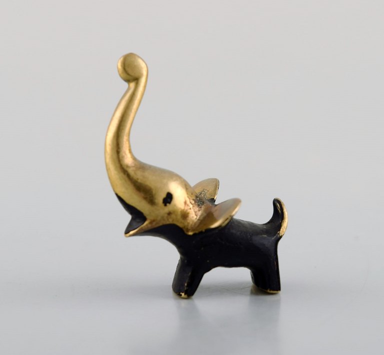 Walter Bosse, Austrian artist and designer (b. 1904, 1974) for Herta Baller. "Black gold line" elephant in bronze. 1950
