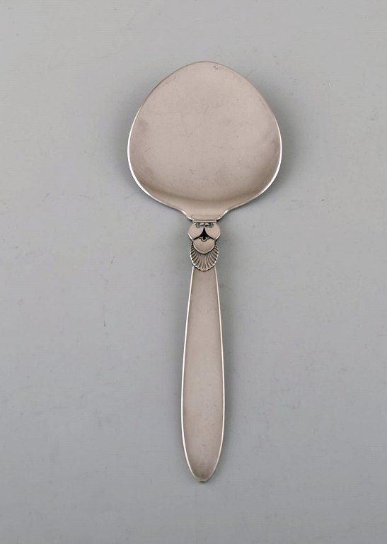 Georg Jensen "Kaktus" serveringsspade i helsølv. Sterlingsølv. Dateret 1945-51.