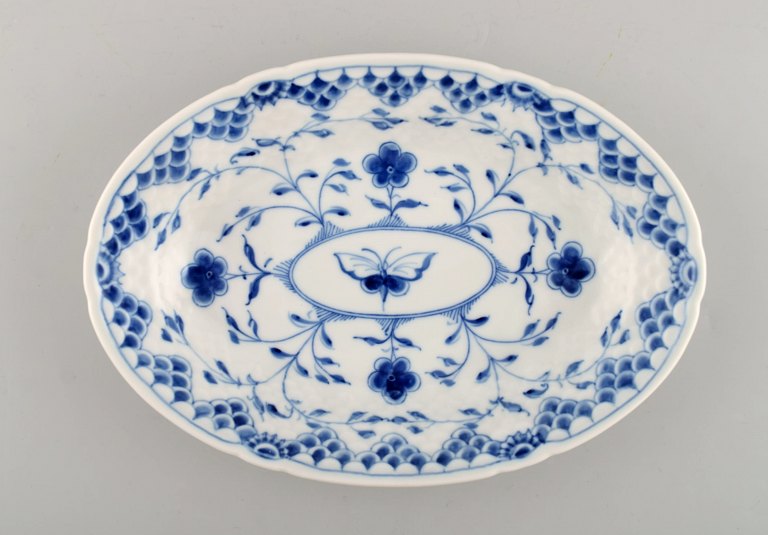 Bing & Grondahl / B&G, "Butterfly". Oval dish in hand painted porcelain.