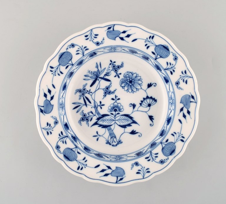 Antik Meissen "Løgmønstret" dyb tallerken i håndmalet porcelæn. Tidligt 1900-tallet. 10 stk på lager.