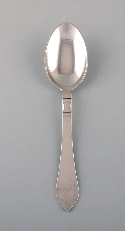 Georg Jensen "Continental" dinner spoon in sterling silver. Dated 1933-44. Three pieces in stock.