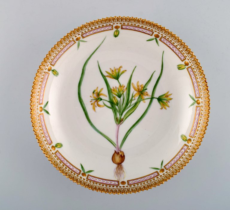 Royal Copenhagen Flora Danica porcelain bowl decorated in colours and gold with flowers. Model number 20/3503. 