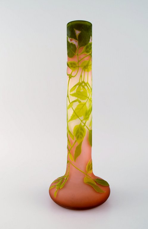 Early Emile Gallé vase in frosted pink and green art glass carved with motifs in the form of foliage. Ca. 1900